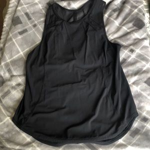 Lululemon mesh muscle tee